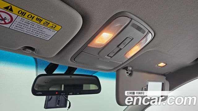 Kia All New Carnival Luxury, 2016 18