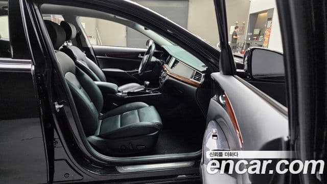 Kia All New K7 Prestige, 2016 10