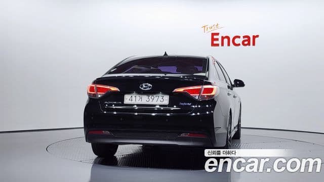 Hyundai LF Sonata гибрид Premium, 2015 4