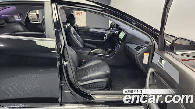 Hyundai LF Sonata гибрид Premium, 2015 11