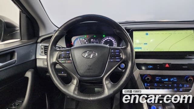 Hyundai LF Sonata гибрид Premium, 2015 13