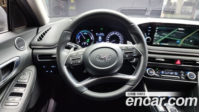Hyundai Sonata гибрид (DN8) Family, 2021 13