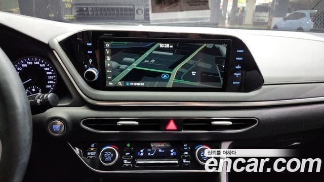 Hyundai Sonata гибрид (DN8) Family, 2021 14