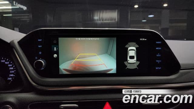 Hyundai Sonata гибрид (DN8) Family, 2021 15