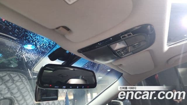 Hyundai Grandeur HG Premium, 2015 17