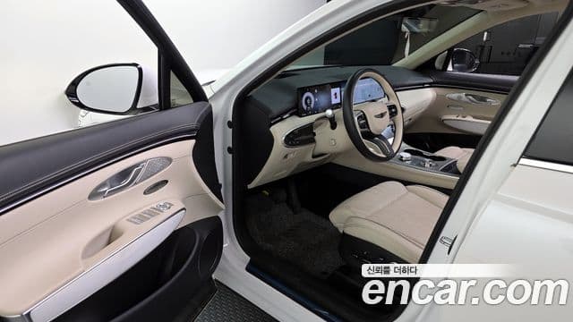 Genesis GV70, 2025 10