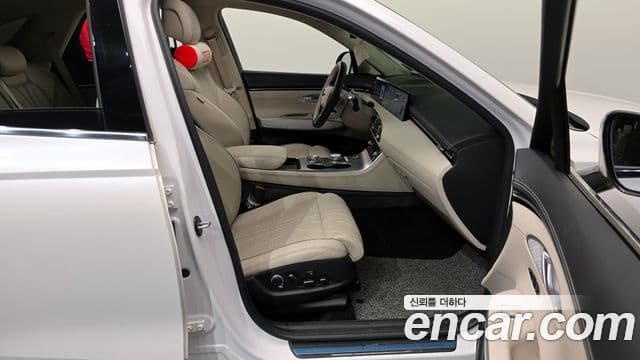 Genesis GV70, 2025 11