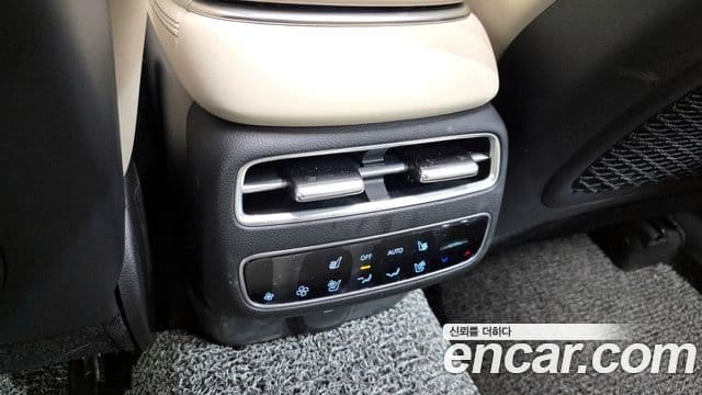 Genesis GV70, 2025 18