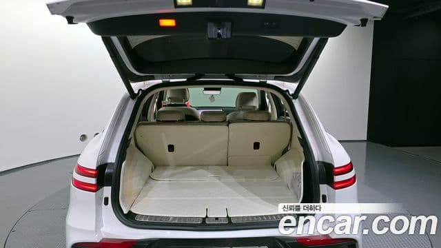 Genesis GV70, 2025 20