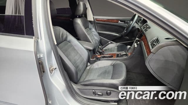 Volkswagen The / новый New Passat B7, 2013 11