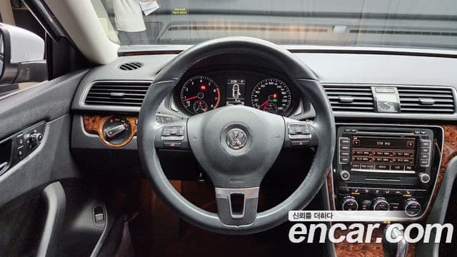 Volkswagen The / новый New Passat B7, 2013 13