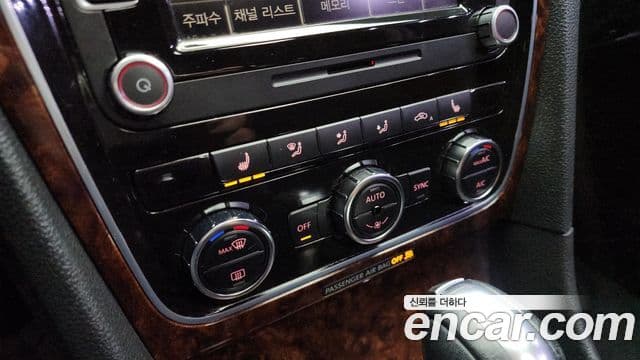 Volkswagen The / новый New Passat B7, 2013 16