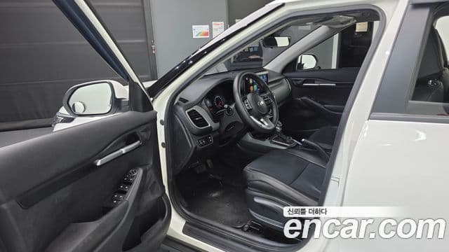 Kia Seltos Trendy, 2020 10