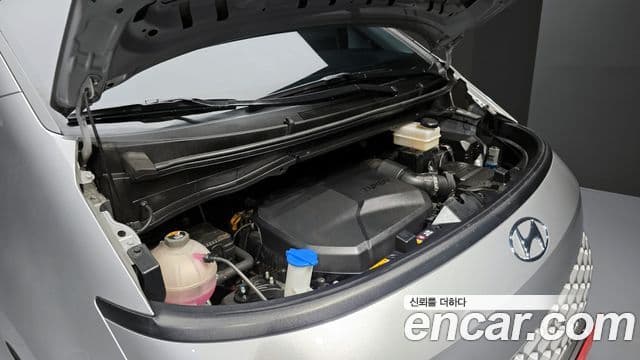 Hyundai Staria Modern, 2023 6