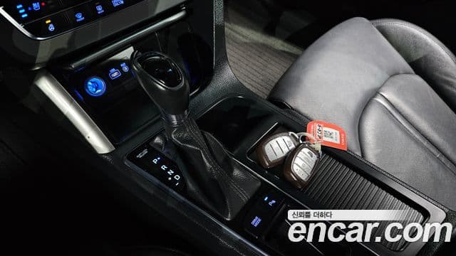 Hyundai LF Sonata гибрид Premium, 2015 9