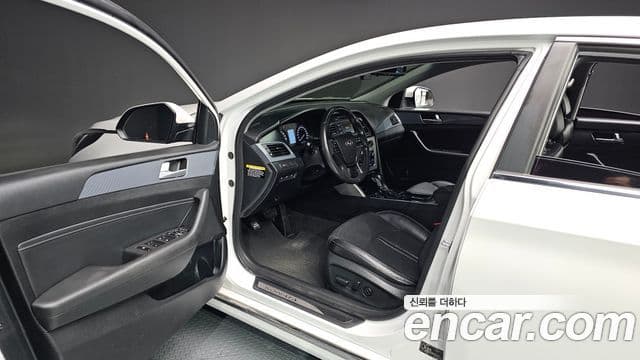 Hyundai LF Sonata гибрид Premium, 2015 10