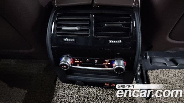 BMW 5시리즈 (G30) Luxury, 2023 18