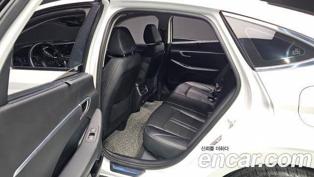 Hyundai Sonata (DN8) Premium Family, 2020 11