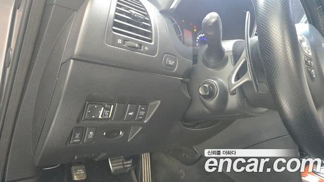 Infiniti FX30d S51, 2012 16