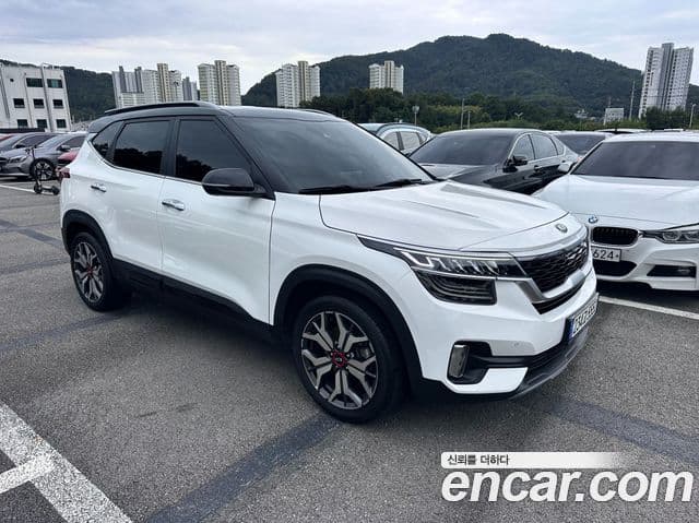 Kia Seltos Signature, 2022 4