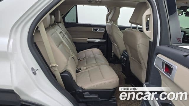 Ford Explorer 6세대 2.3 Limited 4WD, 2021 12