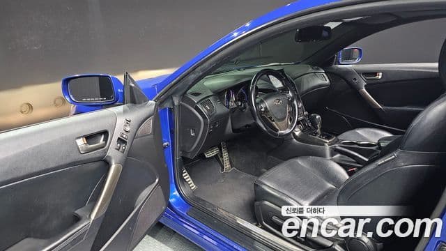 Hyundai The / новый New Genesis купе 200 турбо S, 2012 11