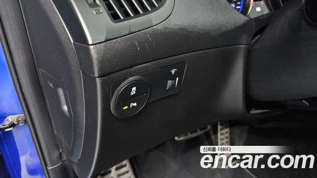 Hyundai The / новый New Genesis купе 200 турбо S, 2012 18