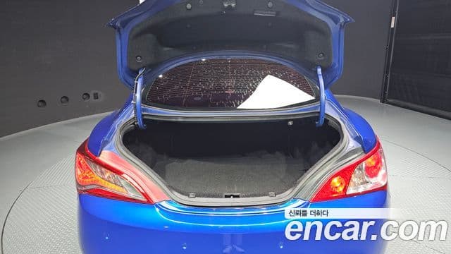 Hyundai The / новый New Genesis купе 200 турбо S, 2012 20