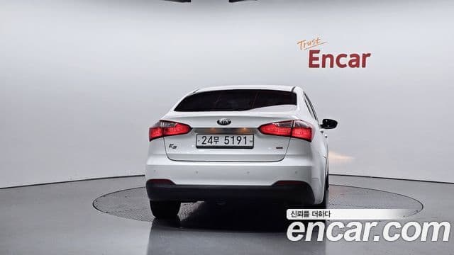 Kia K3 Trendy, 2013 4