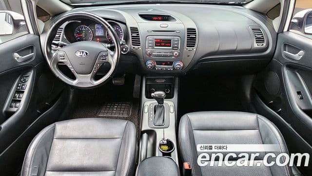 Kia K3 Trendy, 2013 7