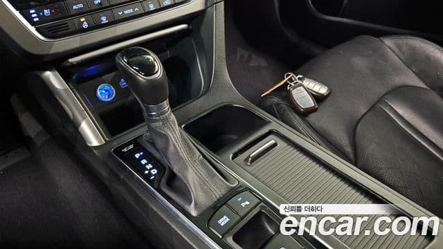 Hyundai LF Sonata Exclusive, 2015 9