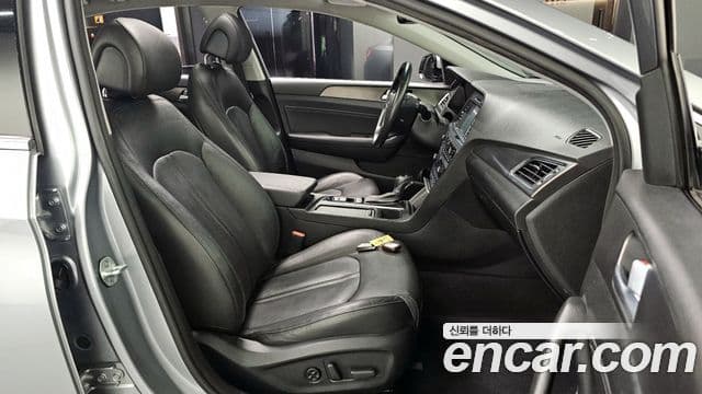 Hyundai LF Sonata Exclusive, 2015 10