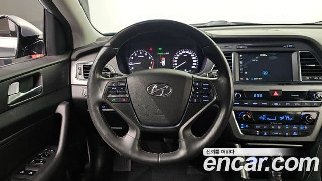 Hyundai LF Sonata Exclusive, 2015 13