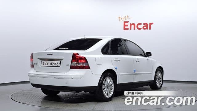 Volvo S40 2세대, 2005 2