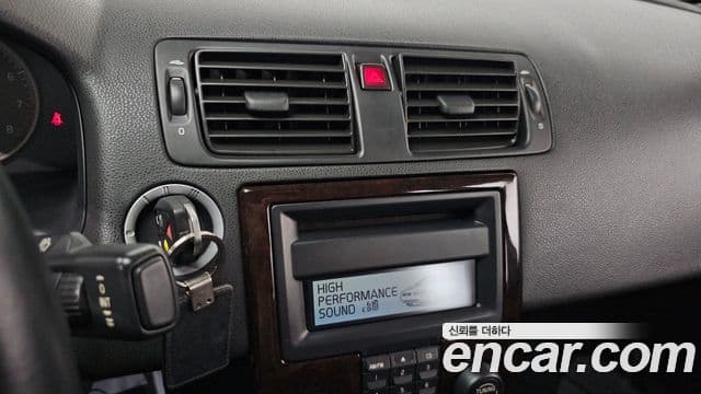 Volvo S40 2세대, 2005 17