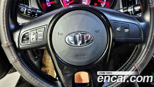 Kia Forte купе Prestige, 2013 8
