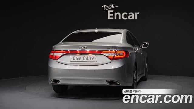 Hyundai Grandeur HG Luxury, 2012 4