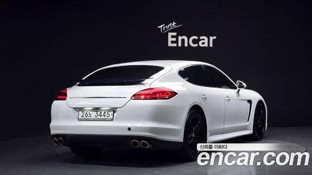 Porsche Panamera 970, 2011 2