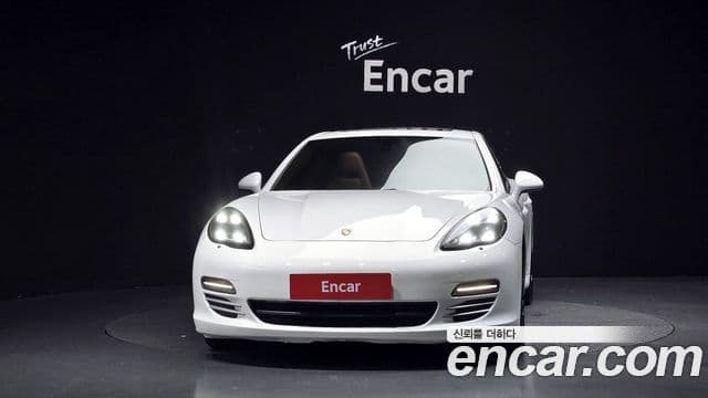 Porsche Panamera 970, 2011 3