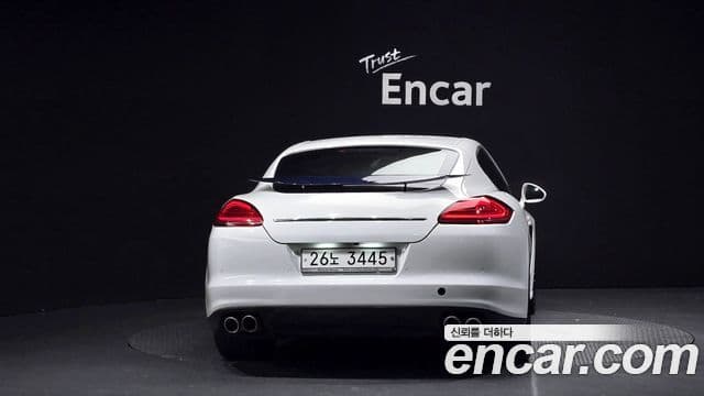 Porsche Panamera 970, 2011 4