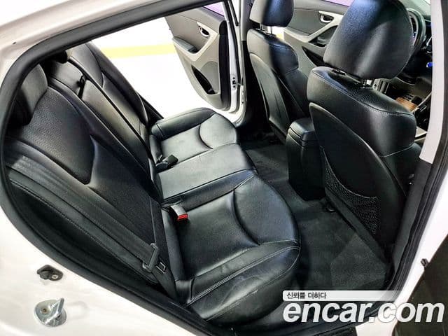 Hyundai Avante MD M16 GDI top, 2012 14