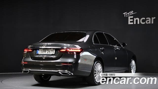 Mercedes-Benz E-класс W213 Exclusive, 2021 2