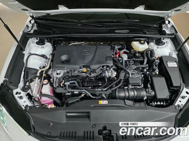 Toyota 캠리 (XV80) 2.5 XLE гибрид, 2025 10