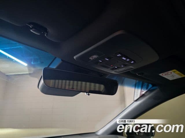 Toyota 캠리 (XV80) 2.5 XLE гибрид, 2025 15