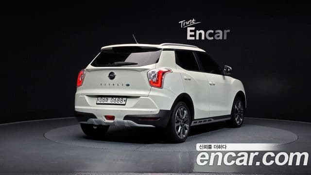 KG모빌리티(SsangYong) Tivoli дизель LX 2WD, 2016 2