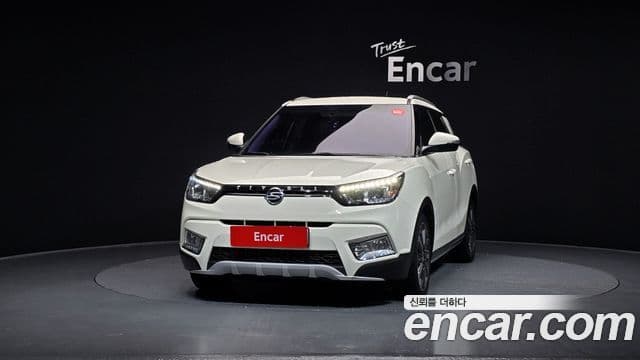 KG모빌리티(SsangYong) Tivoli дизель LX 2WD, 2016 3