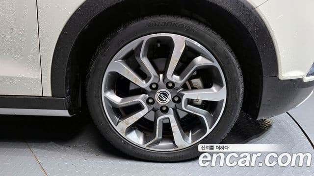 KG모빌리티(SsangYong) Tivoli дизель LX 2WD, 2016 все фото