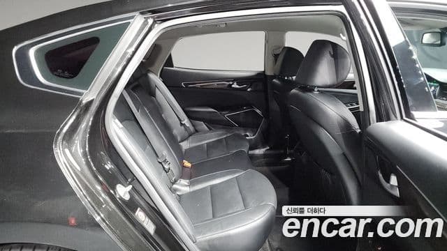 Kia All New K7 гибрид Prestige, 2018 12