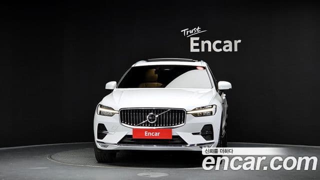 Volvo XC60 2세대 B5 Ultimate Bright, 2023 3