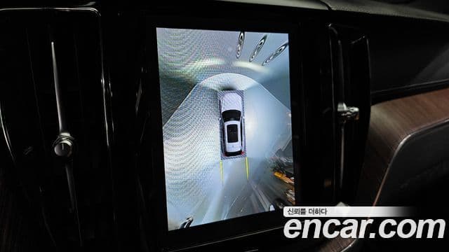 Volvo XC60 2세대 B5 Ultimate Bright, 2023 16